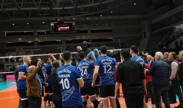 Alanya Belediyespor'dan tarihi başarı