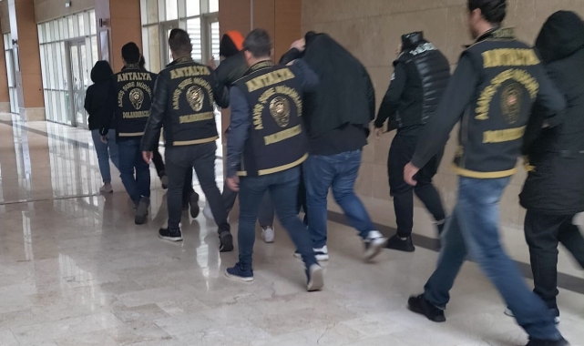 Antalya'da dublörlü gayrimenkul dolandırıcılığı; 50 milyon TL'lik plan 