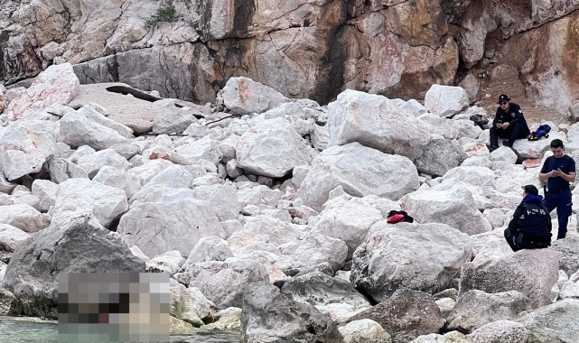 Antalya'nın meşhur adasında gizemli kadın cesedi ! 