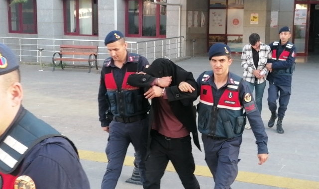 Azılı mazot hırsızları jandarmadan kaçamadı