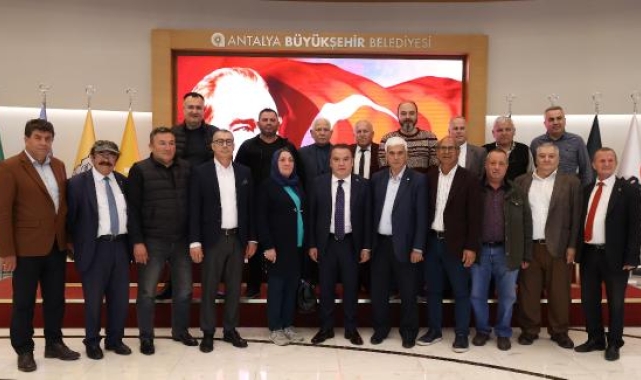 Başkan Böcek, Kırcami bölge muhtarlarıyla buluştu