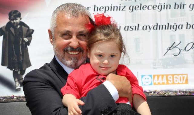 Başkan Sözen'den çifte bayram kutlaması