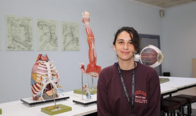 Depremzede doktor adayları Akdeniz Üniversitesi'nde 