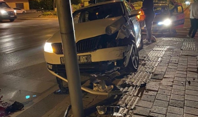 Hastane dönüşü kaza yapan polis, hayatını kaybetti