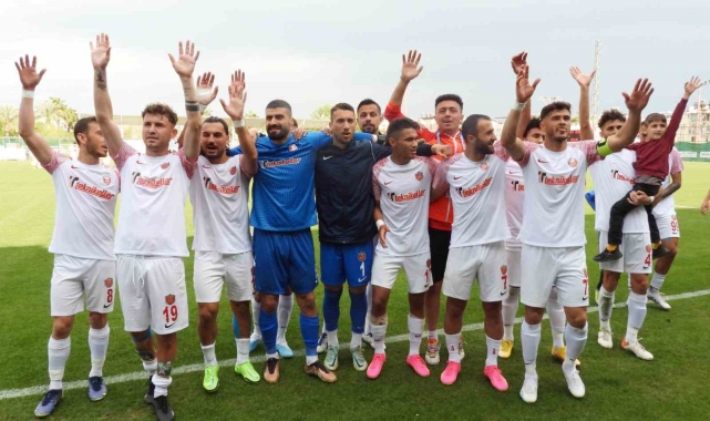 Kepezspor zirve yarışında pes etmiyor