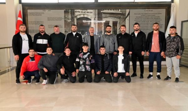 Manavgat güreşleri 3 gün yapılacak