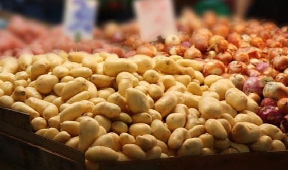 Soğan göz değil cep yakıyor, patates de soğana yetişiyor !