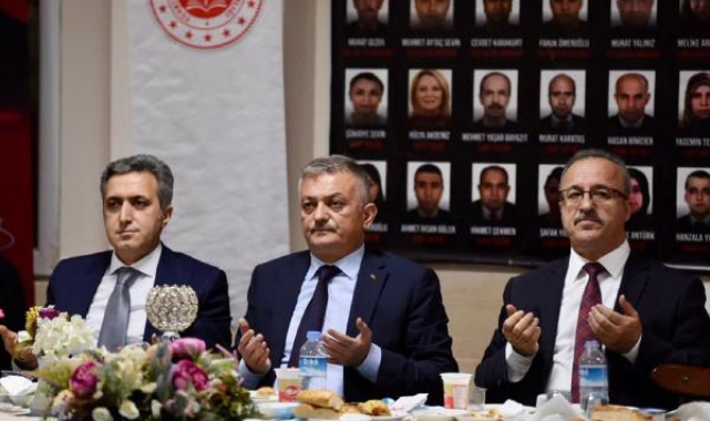 Vali Yazıcı, cezaevinde iftara katıldı