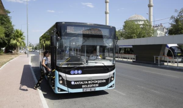 Büyükşehir'e ait toplu ulaşım araçları 19 Mayıs'ta ücretsiz
