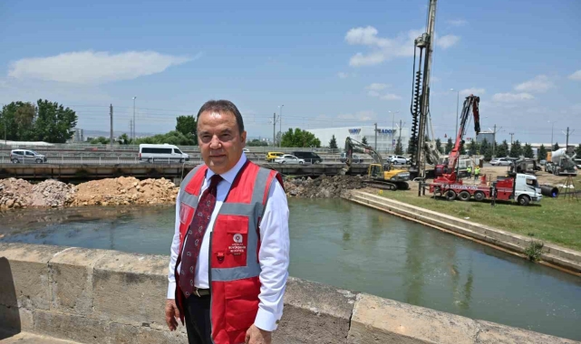 Cırnık Köprüsü'nde 150 günlük çalışma süresi aşağı çekildi