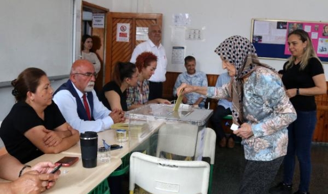 Her gün 20 bin kişinin ziyaret ettiği Kaleiçi'nin seçmen sayısı 594