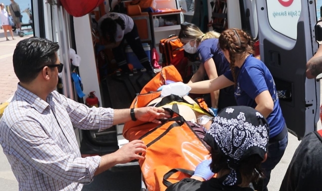 Konyaaltı plajında ölüme karşı korku dolu mücadele