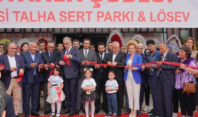 Konyaaltı şubesini Başkan Esen açtı