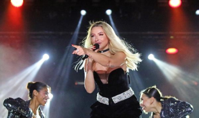 Alanya Festivali, Yörük Göçü'nde Hadise rüzgarı esti 