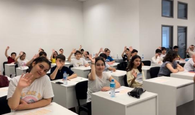 Antalya Matematik Olimpiyatı sınırları aştı