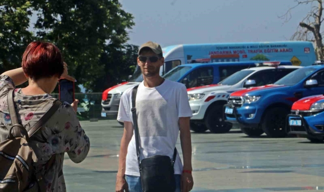 Antalya'da cep telefonları 'jandarma' için kayda girdi