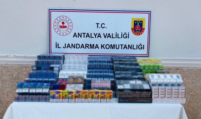 Antalya'da jandarmadan kaçak sigara operasyonu