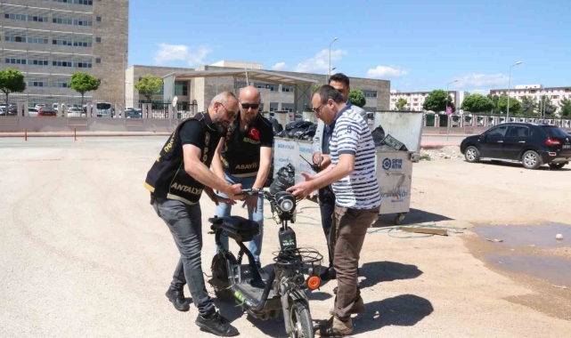 Gündem olan bisiklet sahibine teslim edildi 