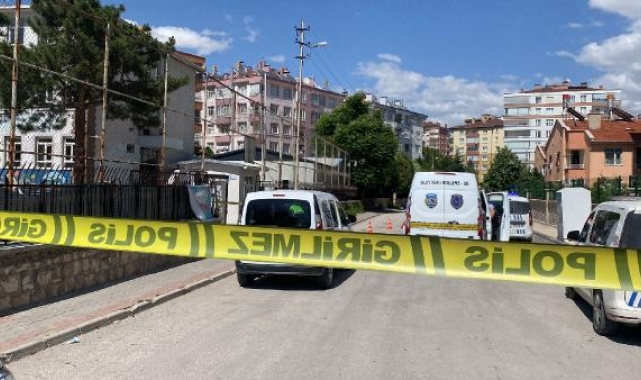 Kavgada başından vurularak öldürüldü