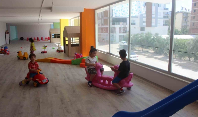 Kumluca Çocuk Kreşi ve Gündüz Bakımevi açıldı