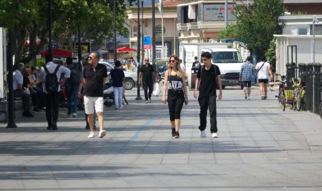 Prof. Dr. Şener: Kızamığa salgın demek için elimizde net bir veri yok