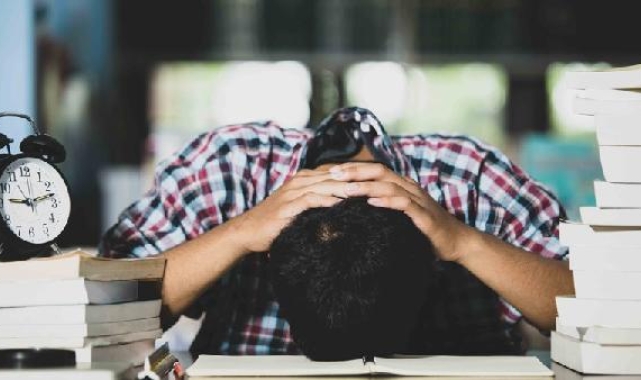 Uzmanı YKS öncesi uyardı: Ailelerin yüksek beklentisi sınav kaygısını artırıyor