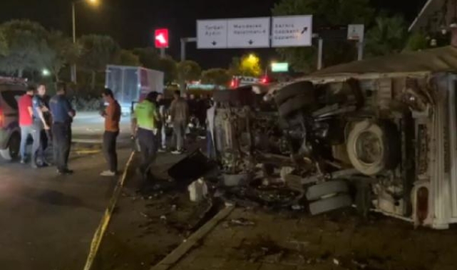 Yarıştıkları iddia edilen iki otomobilin neden olduğu kazada anne öldü, bebek yaralı