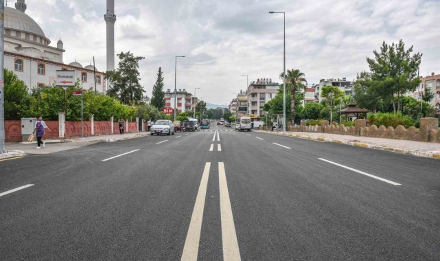 Antalyalı Hakkı Çavuş Caddesi'ne yeni imaj