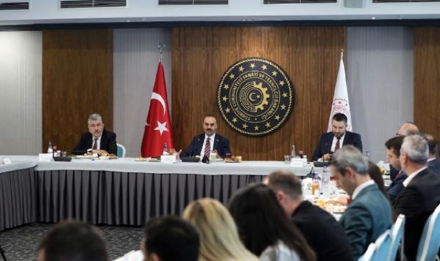 Bakan Kacır: 20 bin araç piyasaya çıkacak