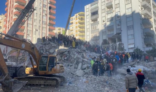 Deprem bölgesinde yatay mimari düzenlemesi belediye meclisinde reddedildi