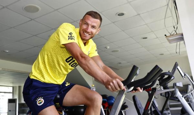 Fenerbahçe günün ilk çalışmasını gerçekleştirdi