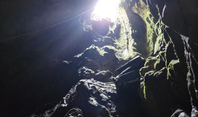 Mağarada bulunan Murat 124, Konya plakalı çıktı