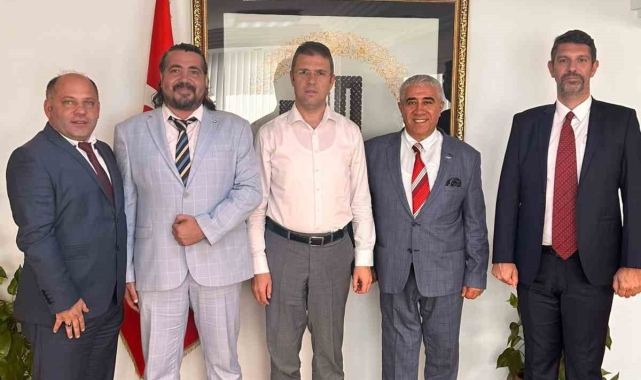 ADP Başkanı Halil Güvenbaş: "Antalya için elimizi taşın altına koymaya hazır"