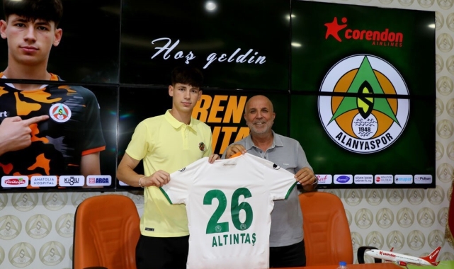 Alanyaspor, Eren Altıntaş'ı kadrosuna kattı