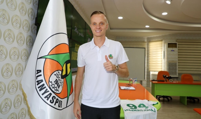 Alanyaspor, Hadergjonaj'ı teransfer etti