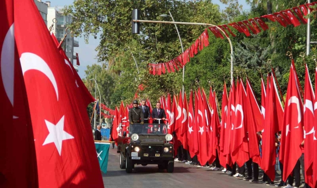 Antalya'da 30 Ağustos Zafer Bayramı coşkusu