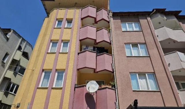 Arkadaşının evinde balkondan düşen Gizem'in ölümünü otopsi ve toksikoloji raporu aydınlatacak