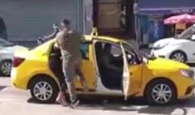 Boşanma aşamasındaki eşi sokak ortasında darbetti
