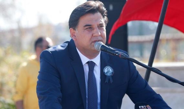 Fethiye'de Türk bayrakları toplatıldı