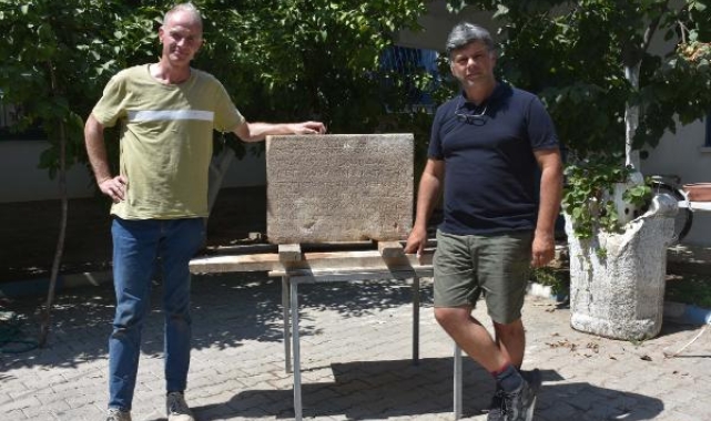 Metropolis'in tarihine ışık tutan 2 bin yıllık yazıt bulundu