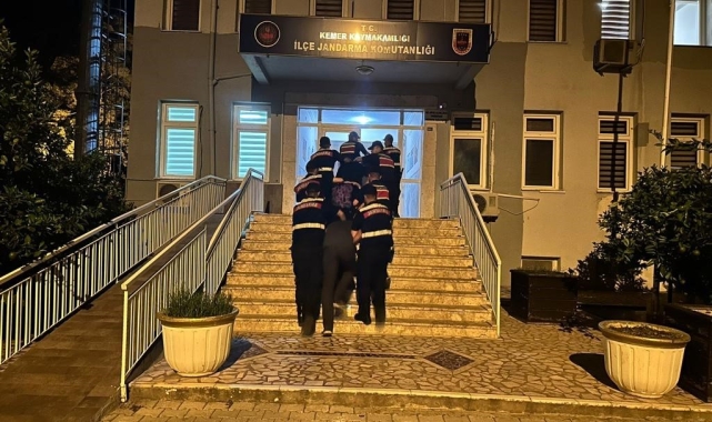 Antalya'da 3 bin kullanımlık bonzai ele geçirildi