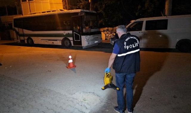 Otomobilde uğradığı silahlı saldırıda yaralandı