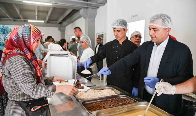 Manavgat Belediyesi'nden çalışanlara yeni yemekhane