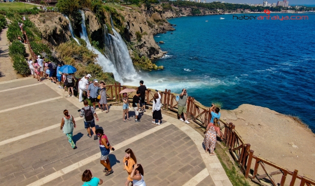 Antalya'dan yeni turizm rekoru