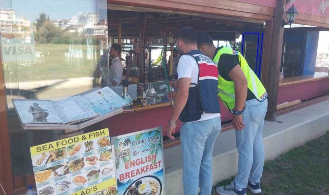 Antalya'da belgesiz nargile sunumu yapan 4 kafeye 332 bin TL ceza