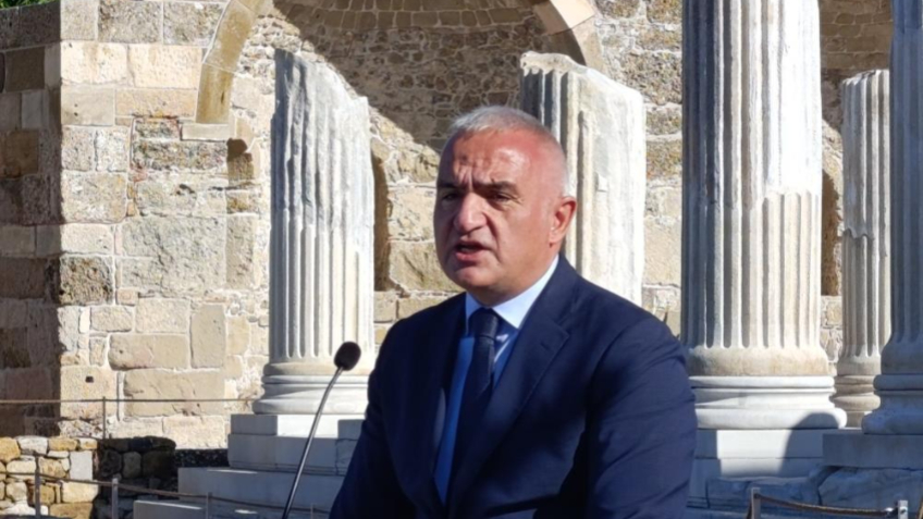 Bakan Ersoy: "Hızlı kazmıyoruz, yoğun kazıyoruz"