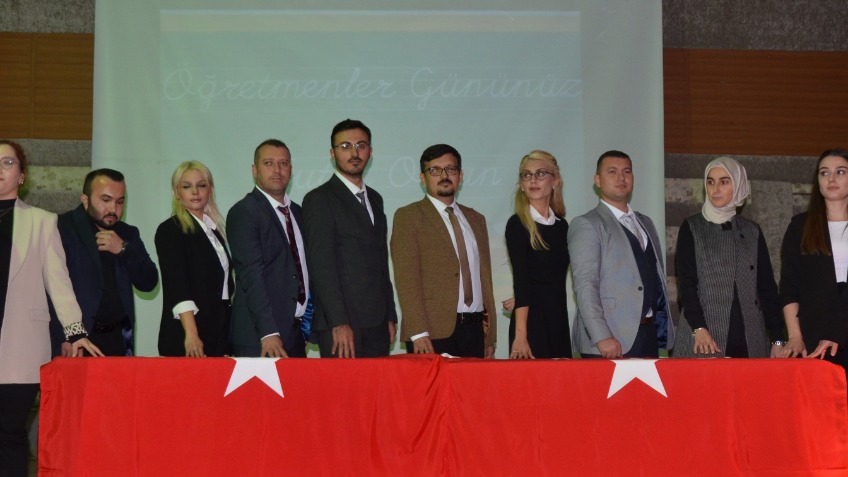 Serik'te Öğretmenler Günü törenle kutlandı
