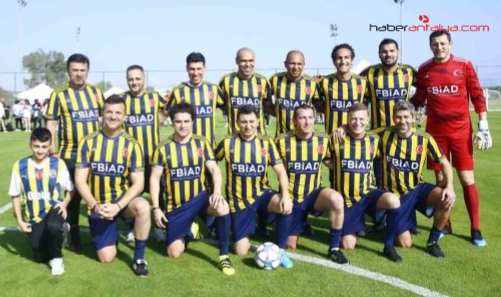 Futbolun efsaneleri yeniden Antalya'da buluşuyor