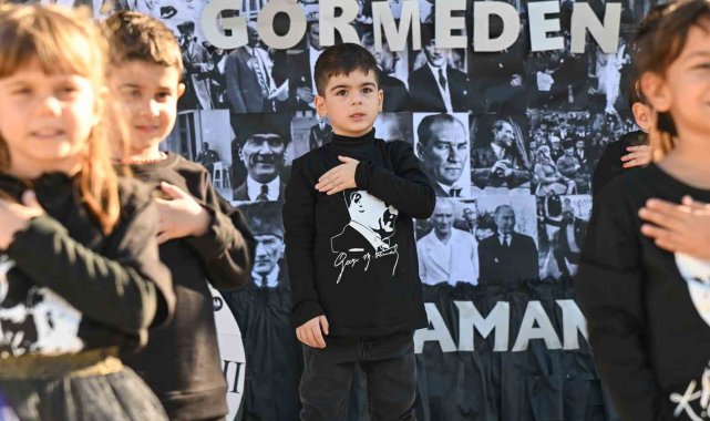 Minik öğrencilerden Atatürk'e anlamlı anma programı