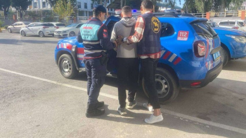 Antalya JASAT’tan operasyon: 72 saatte 194 aranan şahıs yakalandı